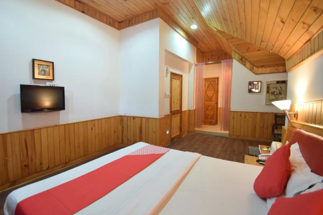 Hotel Oyo 11580 6th Element 3*