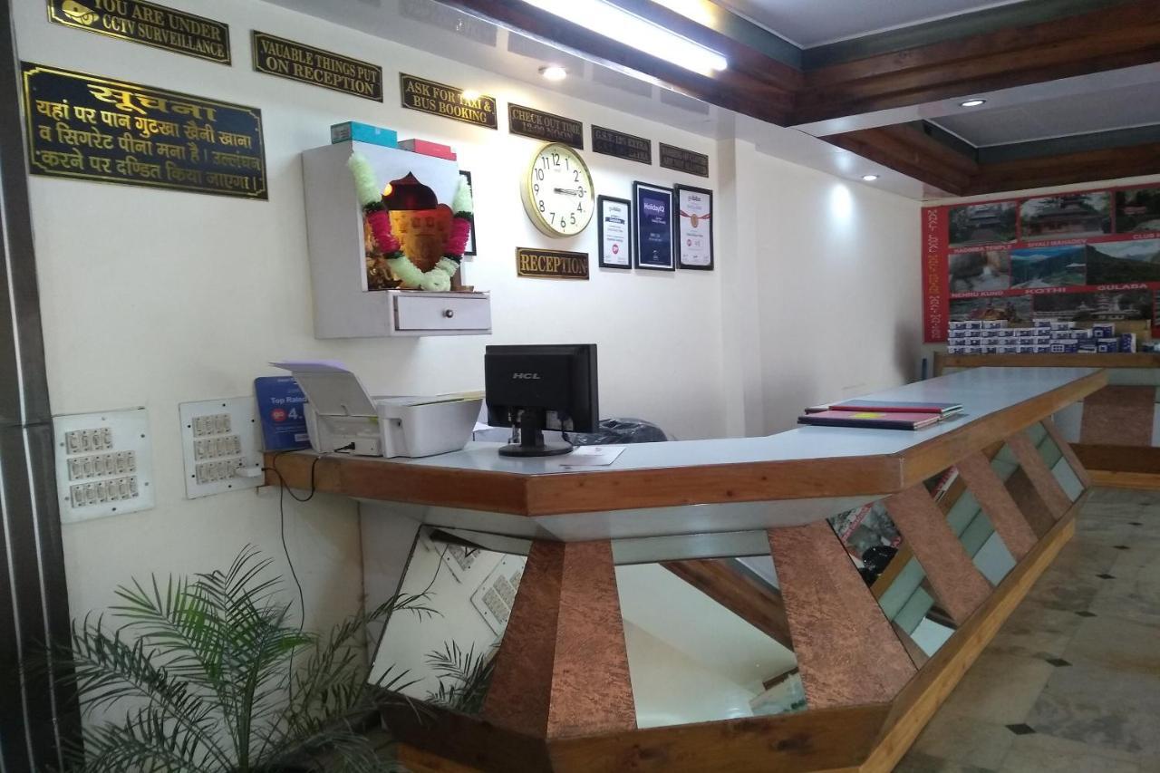 Oyo 23522 River View Hotel 3*