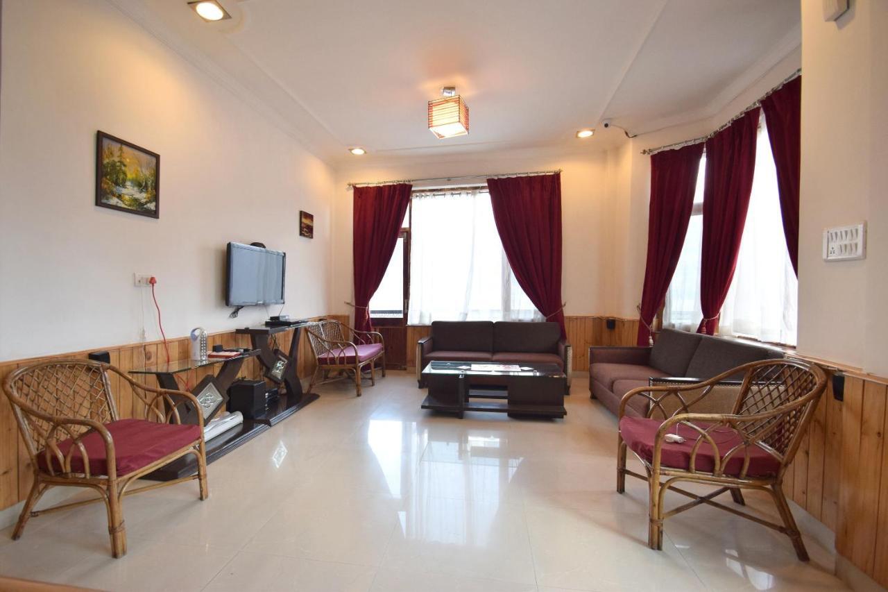 Hotel Oyo 11580 6th Element