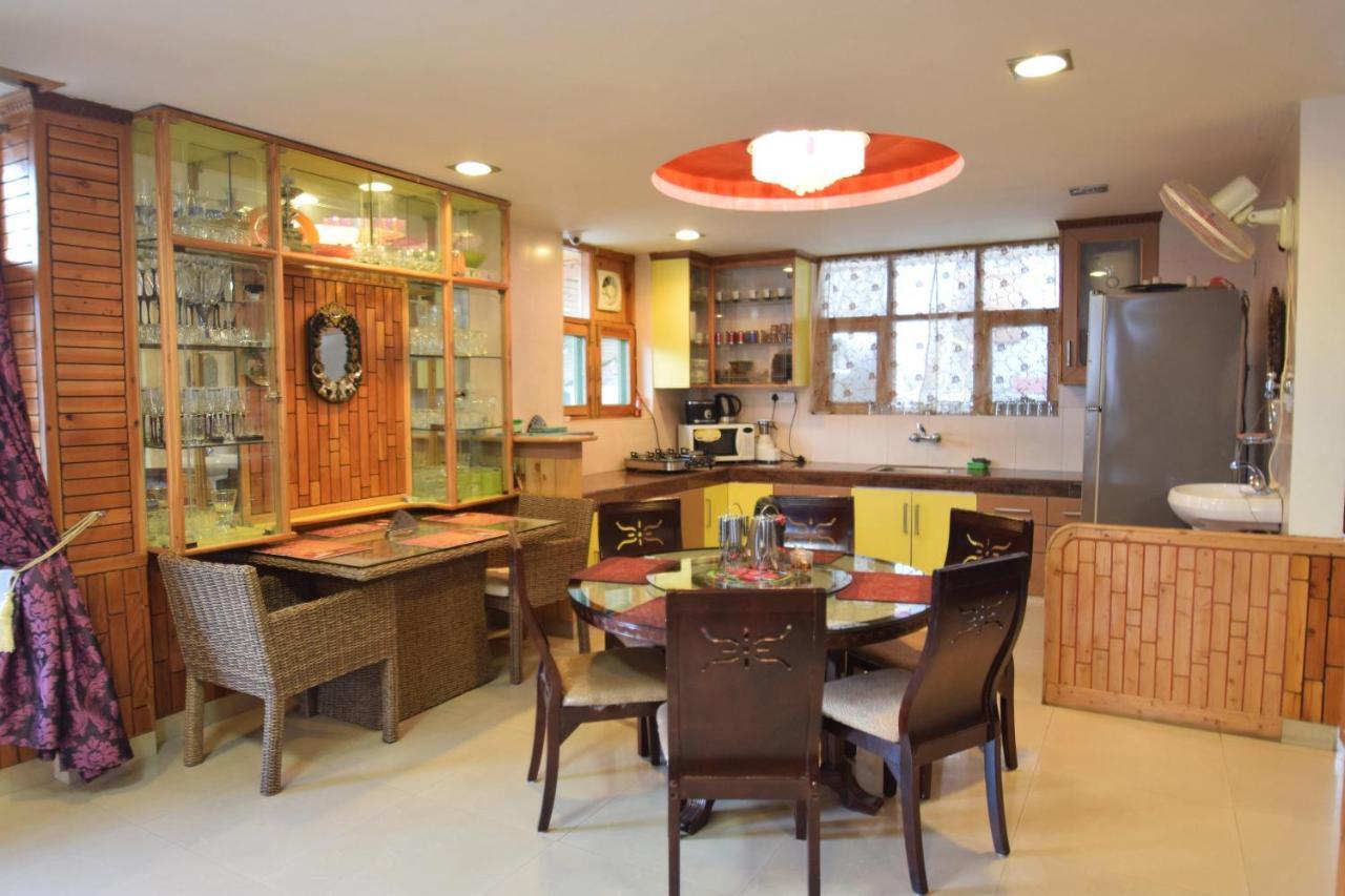 Oyo 11580 6th Element Hotel Manali (Himachal Pradesh)
