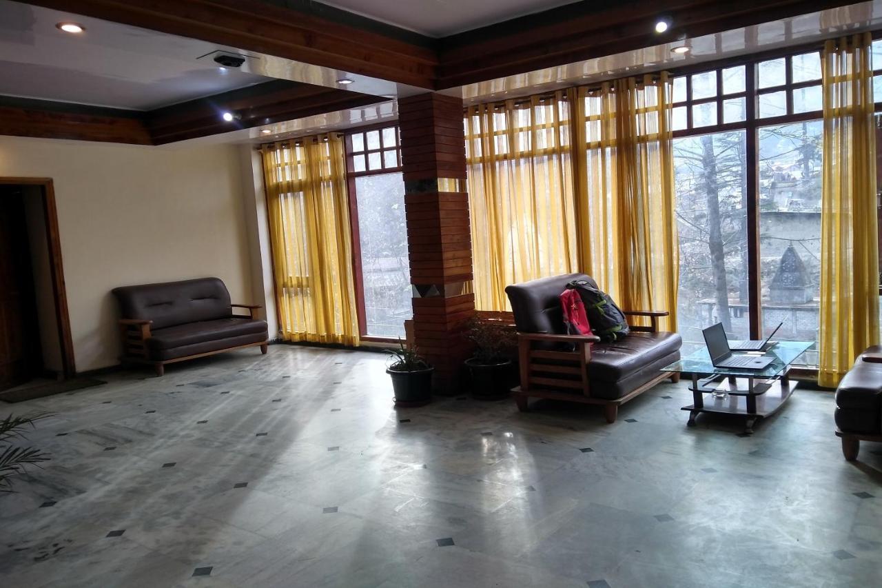 Oyo 23522 River View