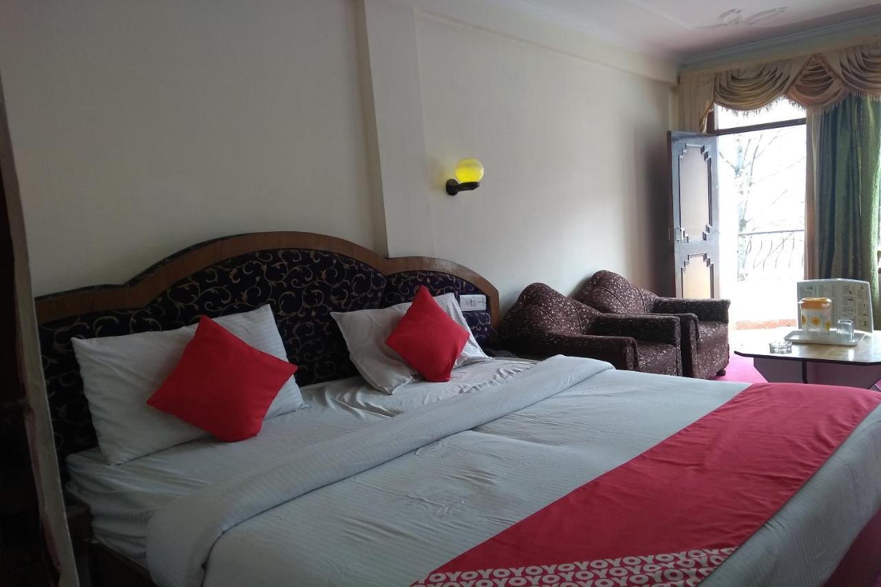 Oyo 23522 River View 3*