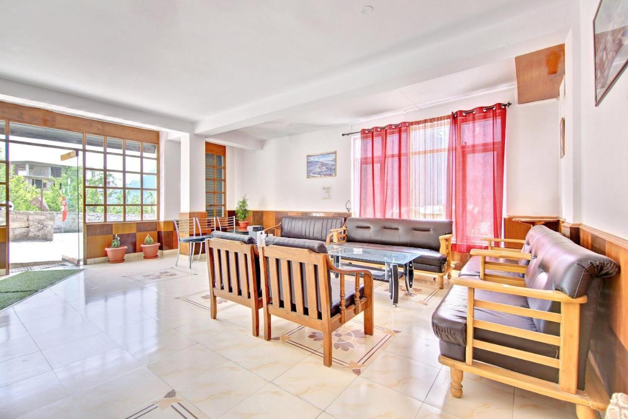 Pleasant Family On Naggar Road Apartment *