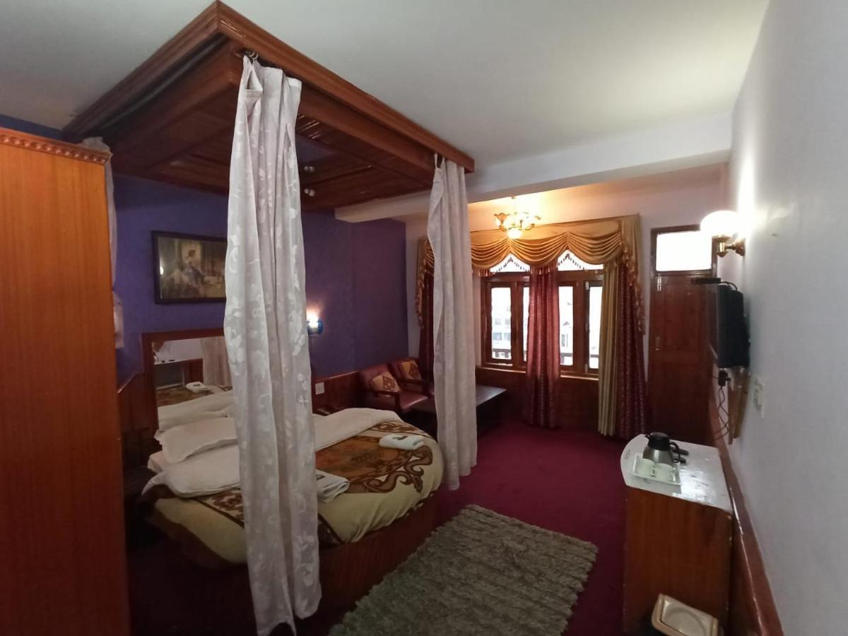 Him View Hotel