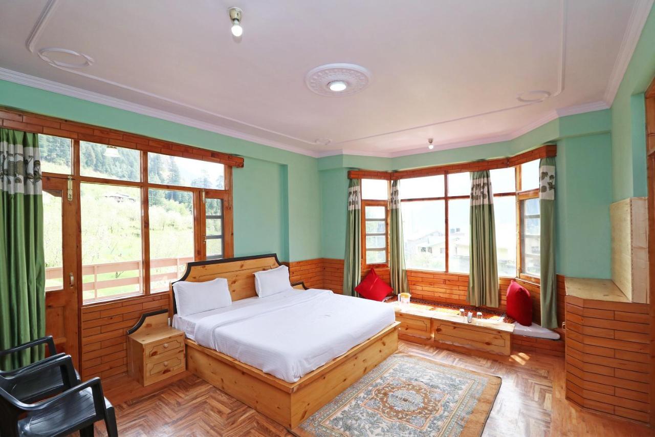 Modern 2bhk Naggar Road 3*