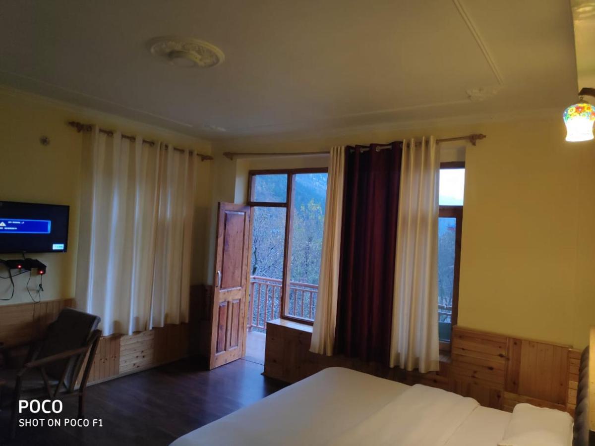 Rohtang Guest house