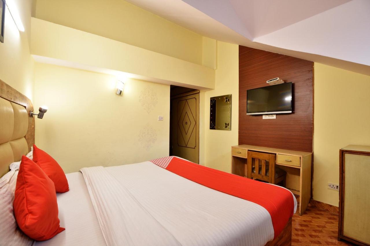 Oyo 1414 Kalinga Grand Hotel 3*