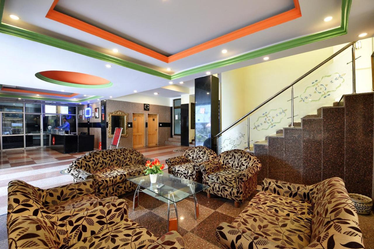 Hotel Oyo 1414 Kalinga Grand