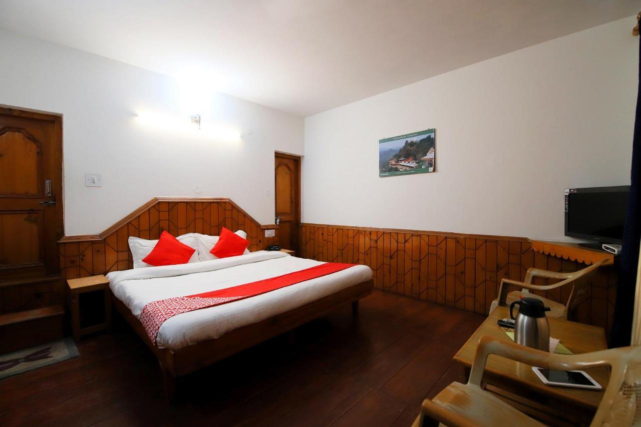 Hotel Oyo 6426 Rishi Palace