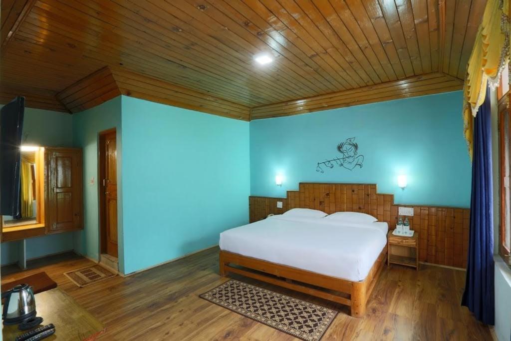 Olive County Resort Hotel 2*