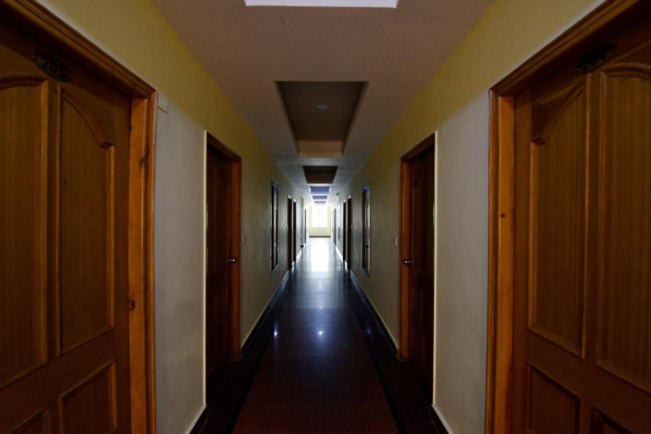 Hotel Oyo 1414 Kalinga Grand Manali (Himachal Pradesh)
