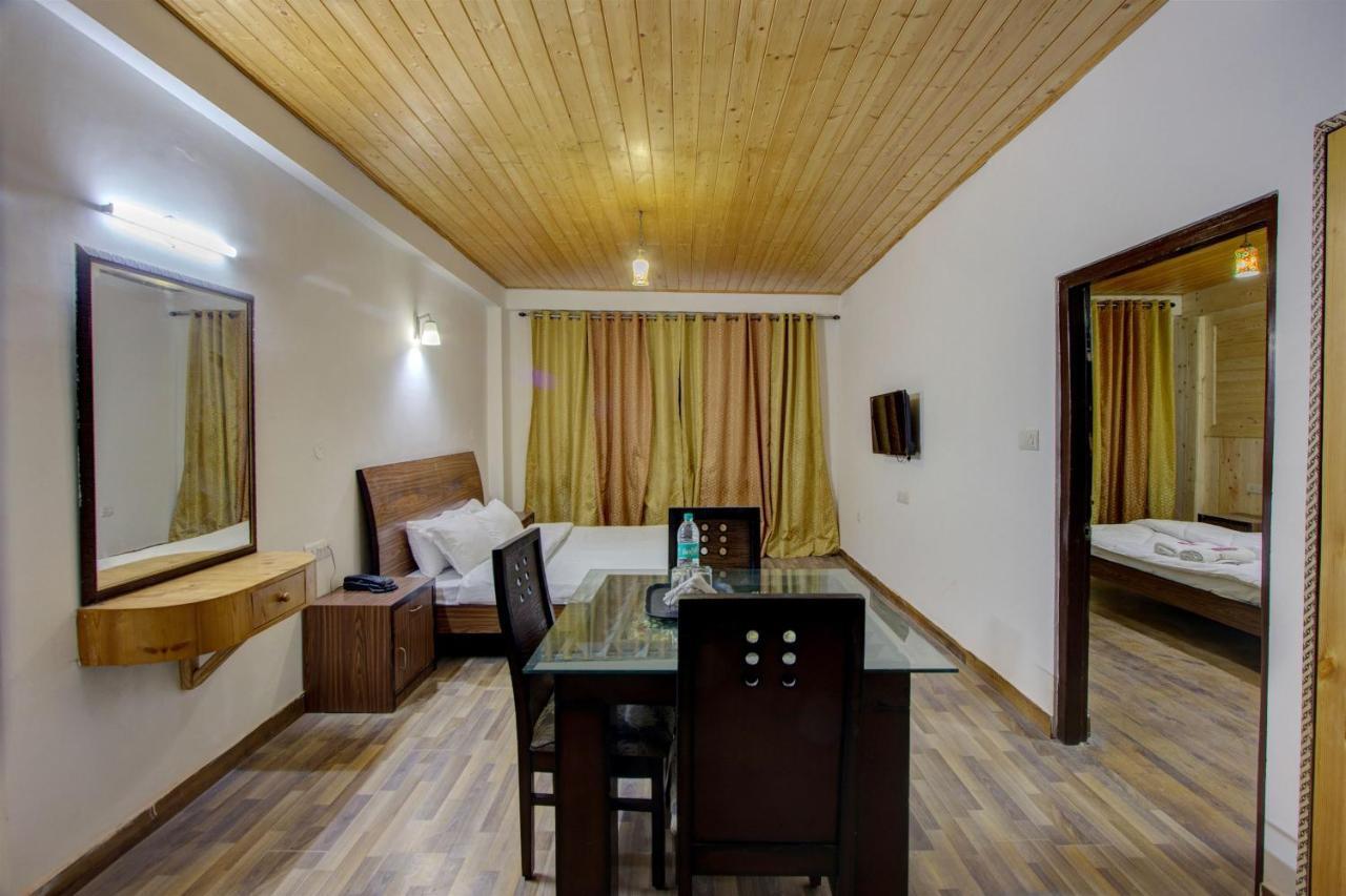 Hotel Japika Manali (Himachal Pradesh)