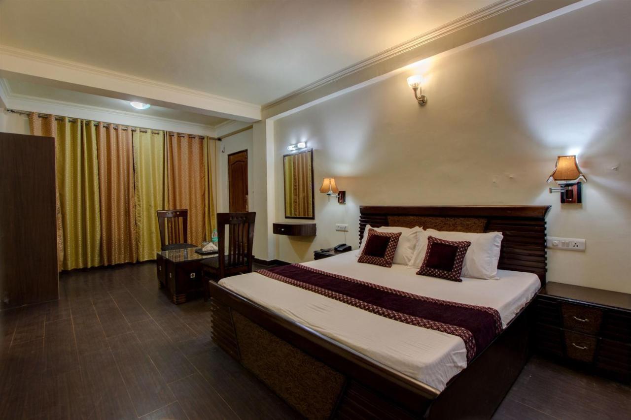 Japika Hotel 3*