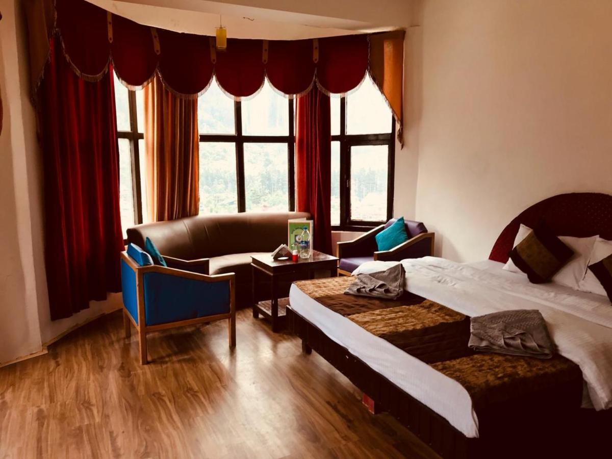Royal Hadimba Palace 3* Manali (Himachal Pradesh)