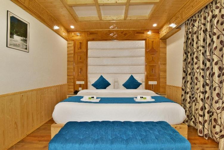 Himgiri Hotel