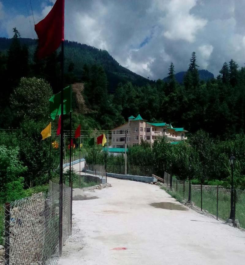 Resort Adb Snow Touch Manali (Himachal Pradesh)