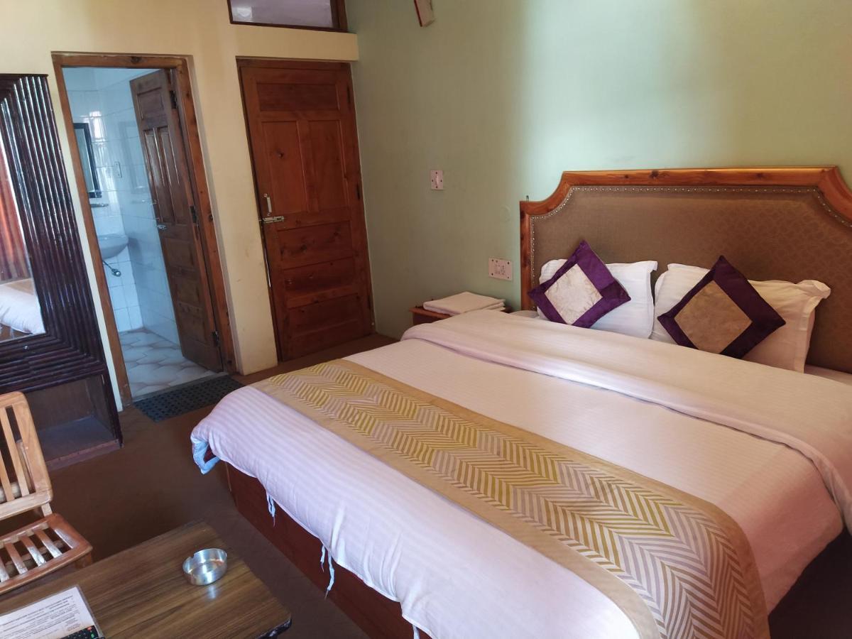 New Hotel Manali (Himachal Pradesh)
