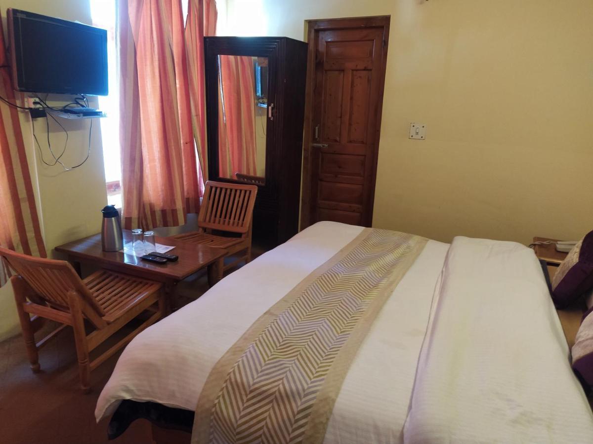 Hotel New 3*