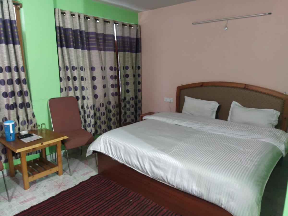 New Hotel Manali (Himachal Pradesh)