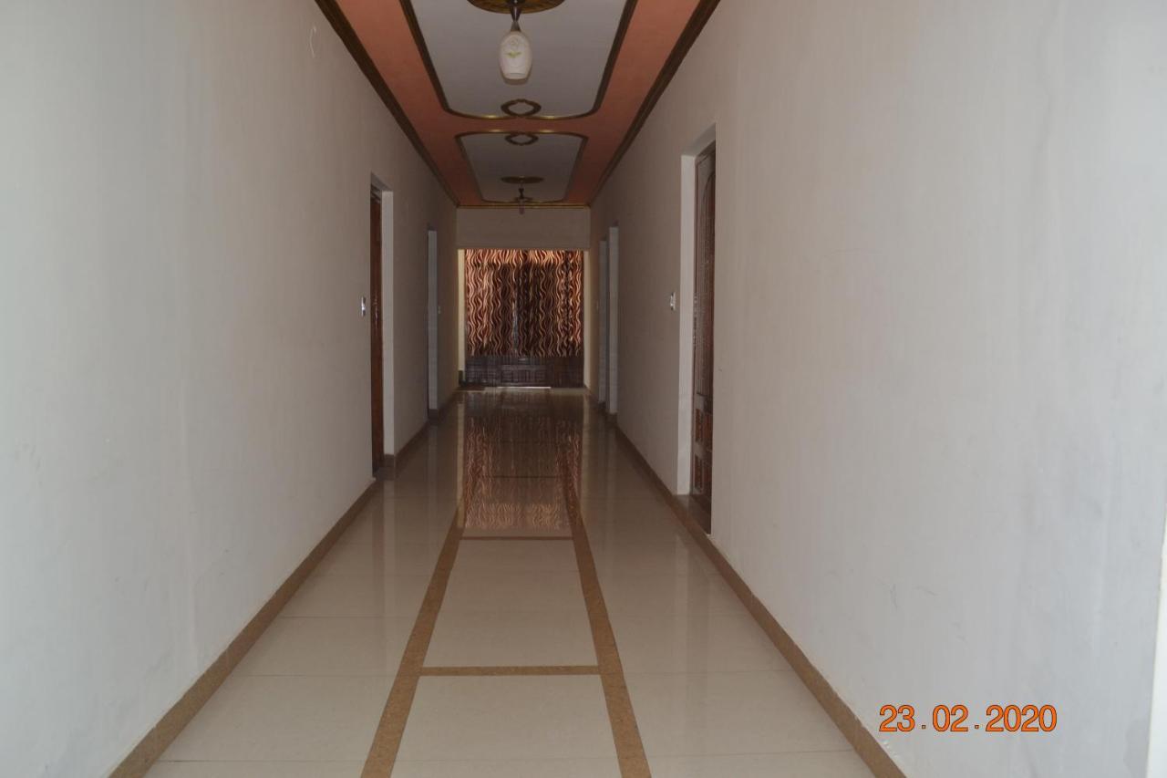 Mallu Singh's Hotel Manali (Himachal Pradesh)