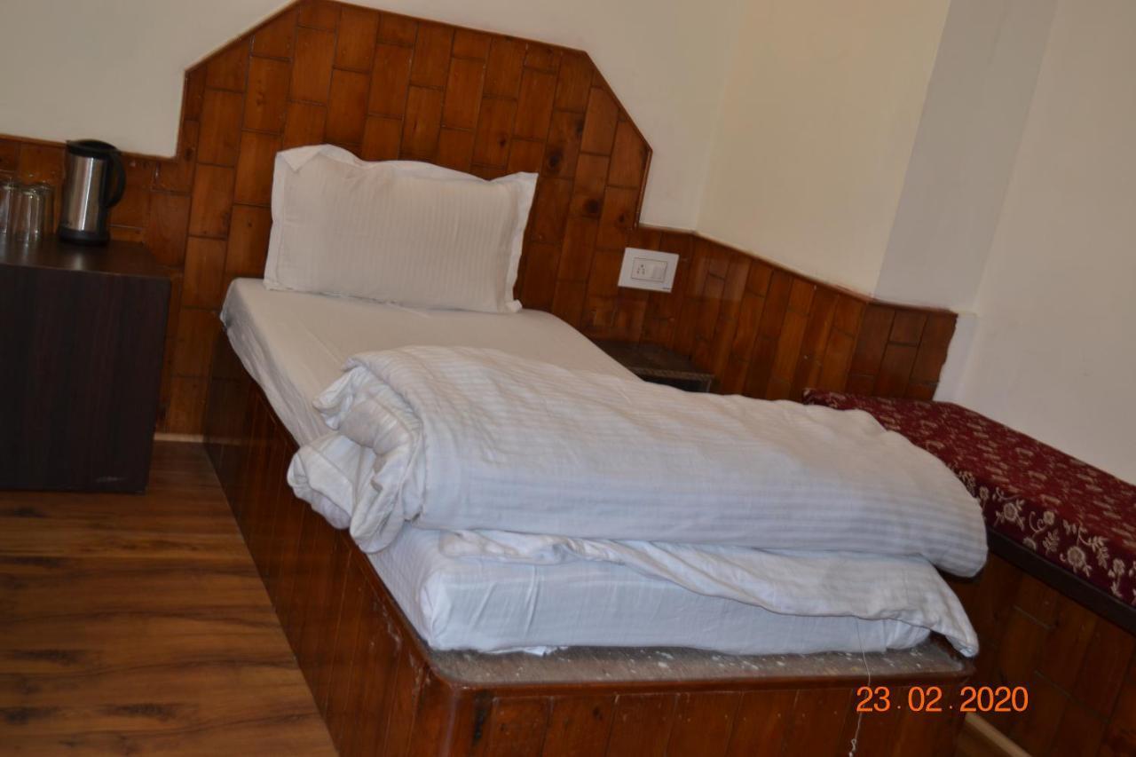 Hotel Mallu Singh's 3*