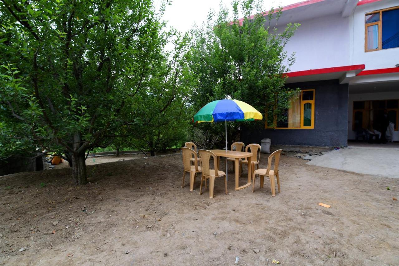 Oyo 15028 Kalpana 3*
