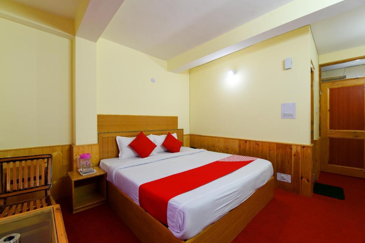 Oyo 15028 Kalpana Hotel Manali (Himachal Pradesh)