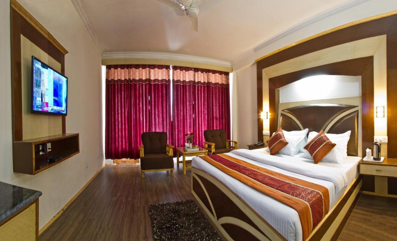 Green Hotel 4*