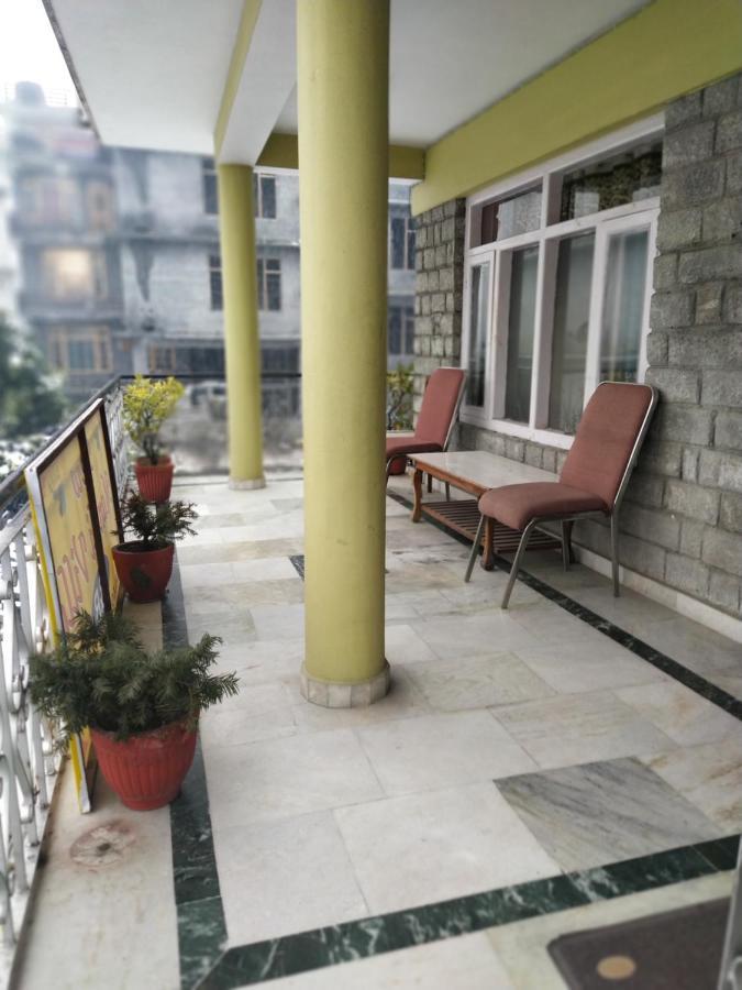 Hotel New 3*