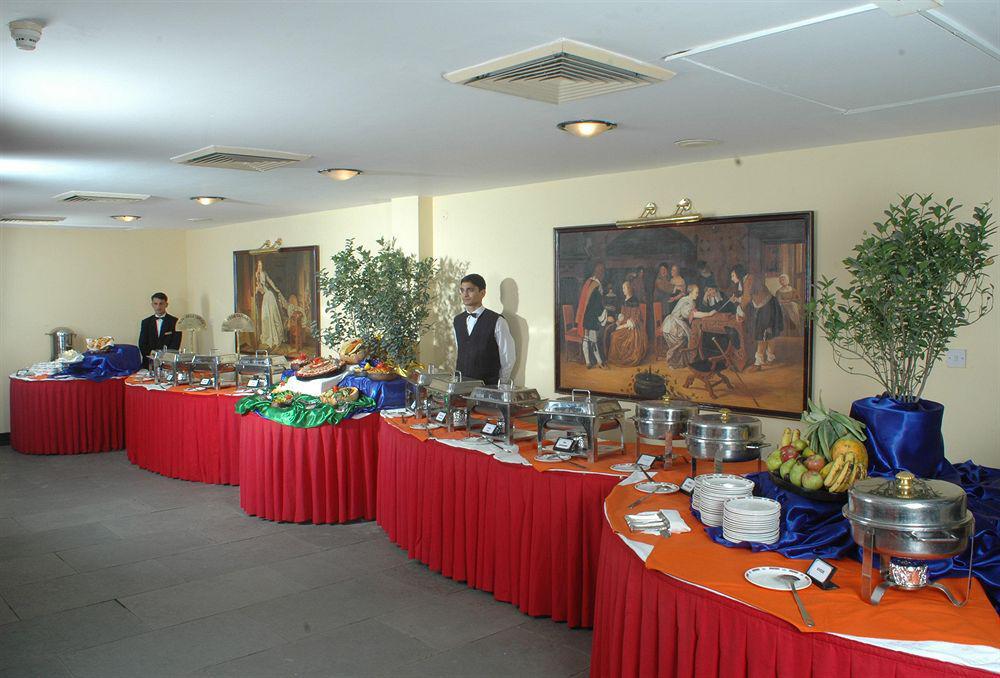 Hotel Goroomgo Bd - Excellent With Family, Parking Facilities Manali (Himachal Pradesh)