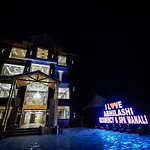Abhilashi Residency & Spa - Centrally Heated & Air Cooled