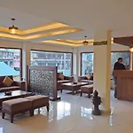 Hotel Alpas Manali