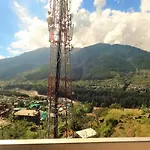 The View, Manali