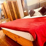 Hotel Solitaire Manali - A Few Steps From Mall Road