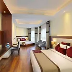 The Shivalaya Retreat - A Riverside Resort