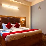 Hotel Kalinga Premium