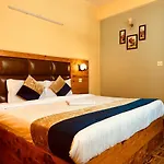 Hotel Kalinga Premium