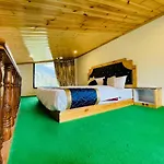 Radhika Cottage Manali