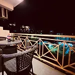 Hill River Resort By West Western