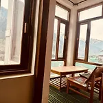 Hotel Alpine