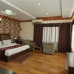 Manali Valley Resort
