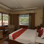 Manali Valley Resort