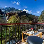 Hotel Rockland Inn , Manali