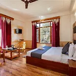 Hotel Rockland Inn , Manali