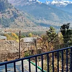 Meluha Hikes And Stays