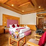 Sarthak Regency By M K Hospitality,Rangri, Manali,Hp,Just 1 Kms From Volvo Parking