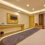 Resort Shivalaya Retreat - A River Side Resort