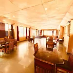 Hotel Valley View, Manali