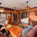 Hotel Valley View, Manali