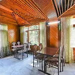 Fabhotel Zarim